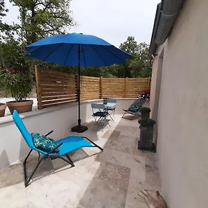 Appartement La Colinière, Joli Studio En Pleine Nature, Aix-en-Provence